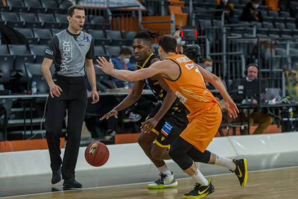 的一次交锋 的一次交锋